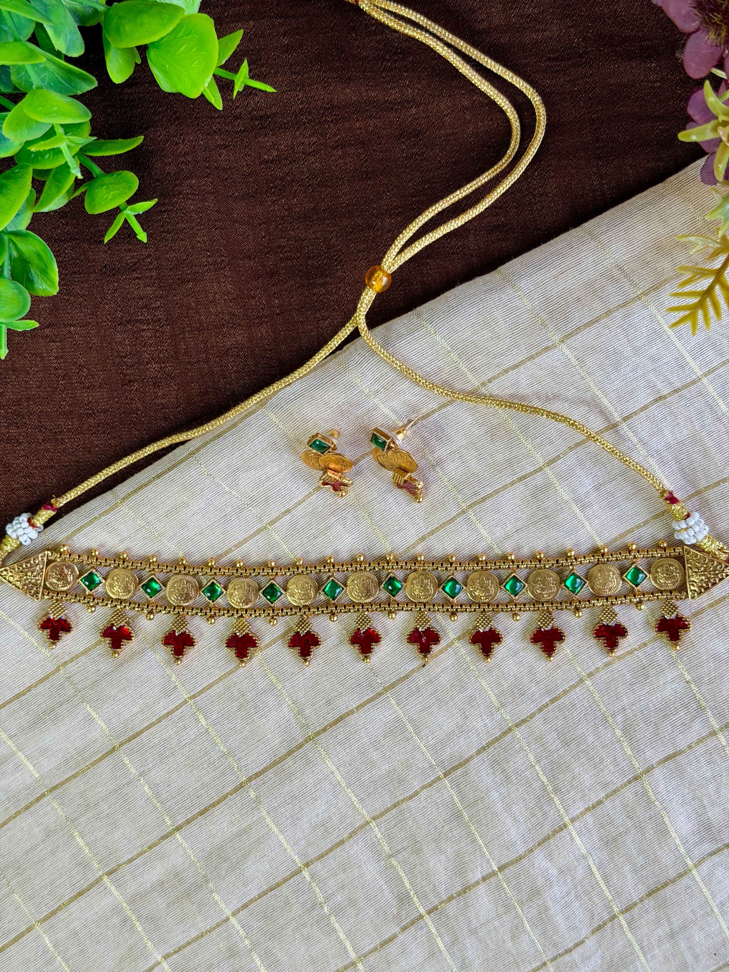 Emerald & Red Choker