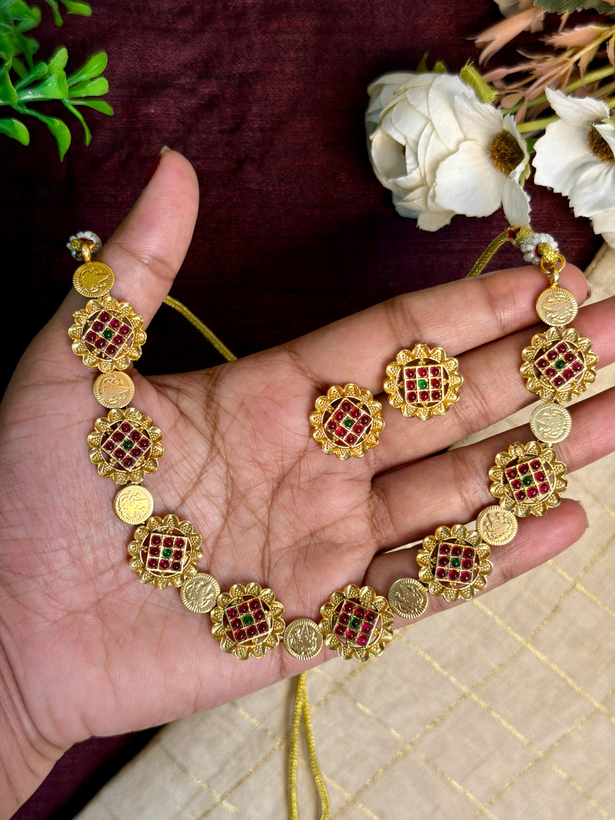 Nayana Necklace / Choker