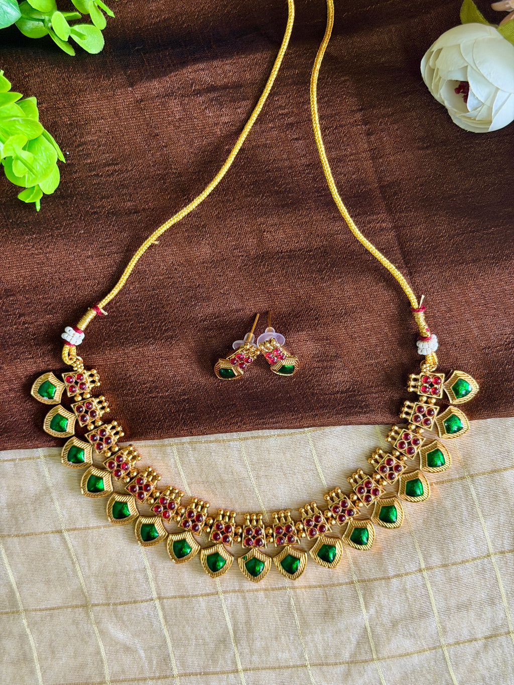 Green & Pink Palakka