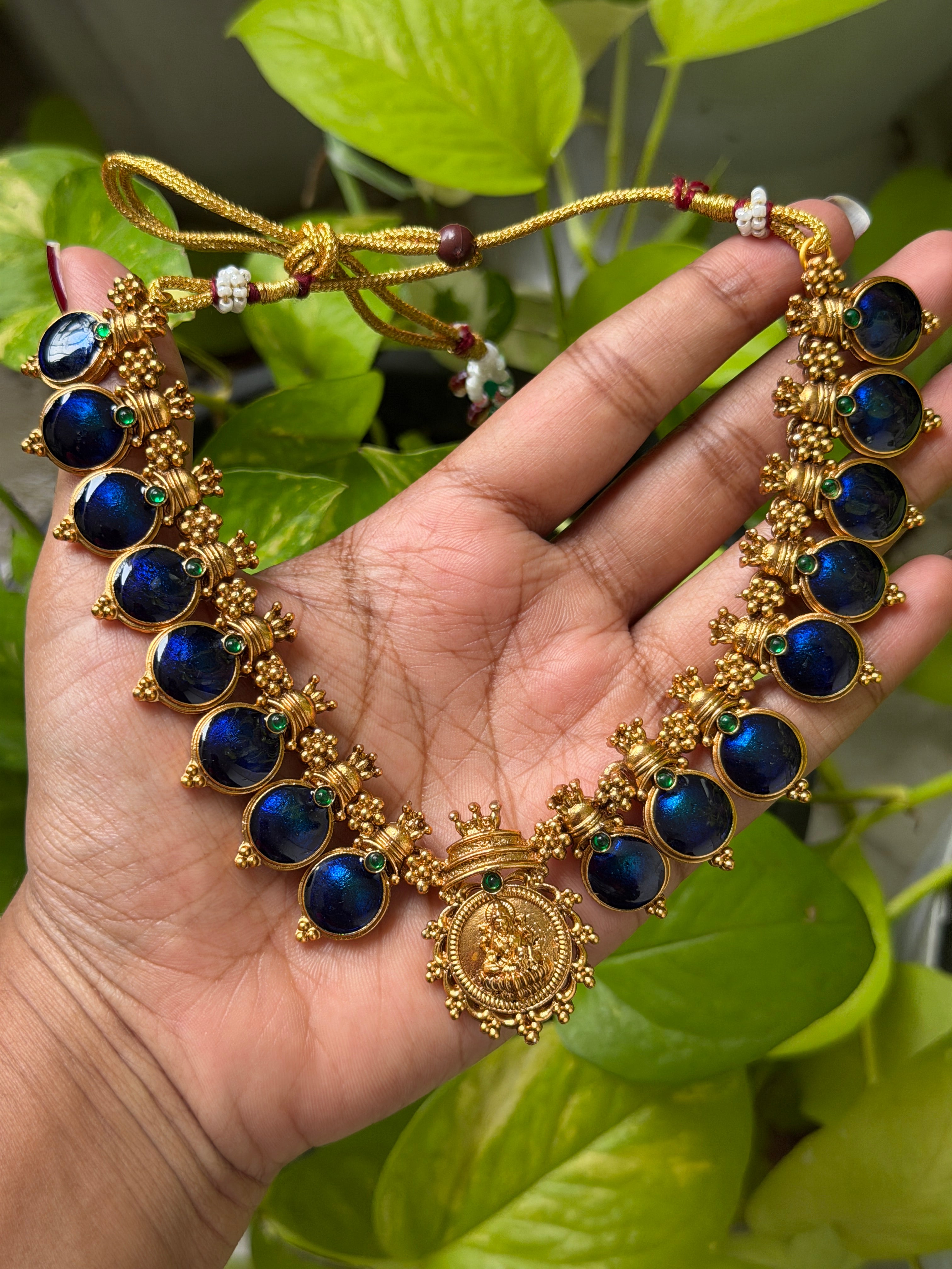 Royal Blue Idol Heritage Necklace Set