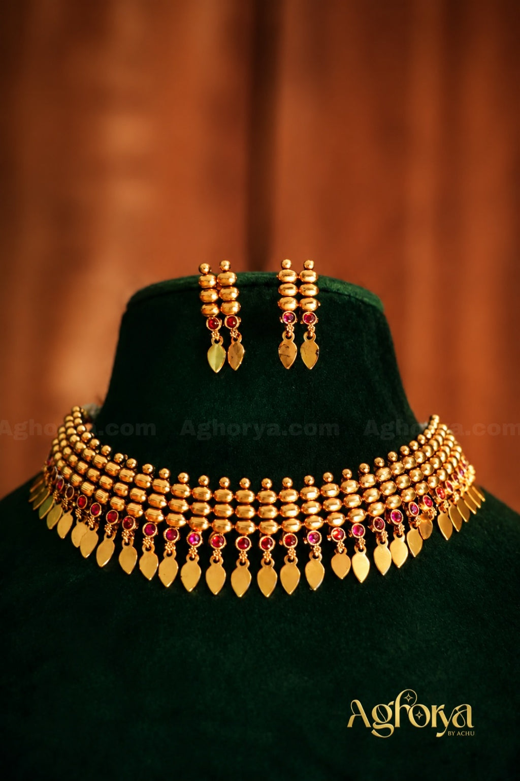 Antique Elakkathali Necklace Set