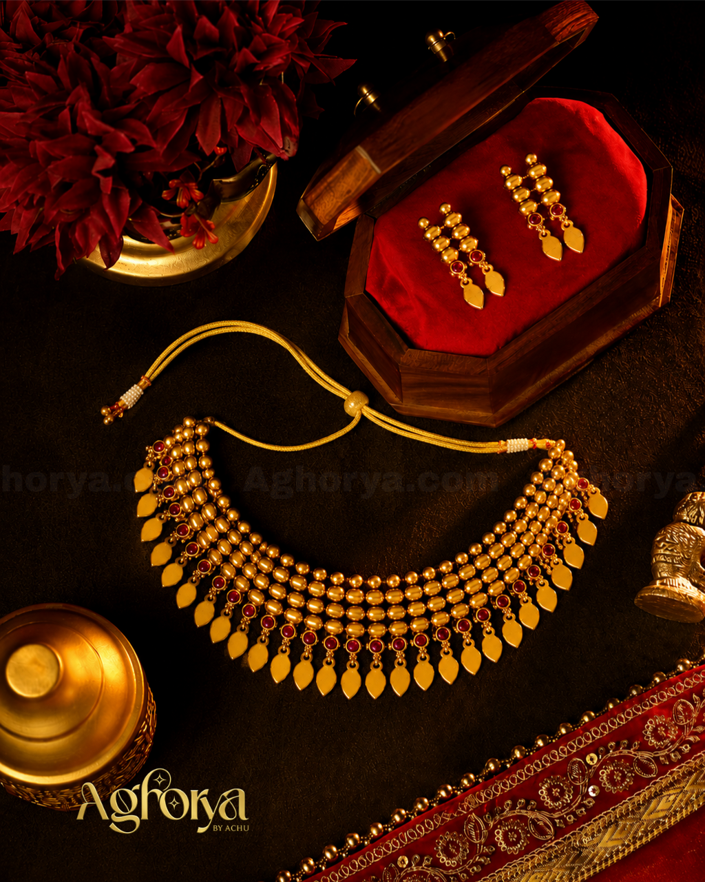 Antique Elakkathali Necklace Set